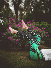 Load image into Gallery viewer, Butterfly Leggings