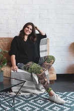 Load image into Gallery viewer, Zimbabwe Leggings